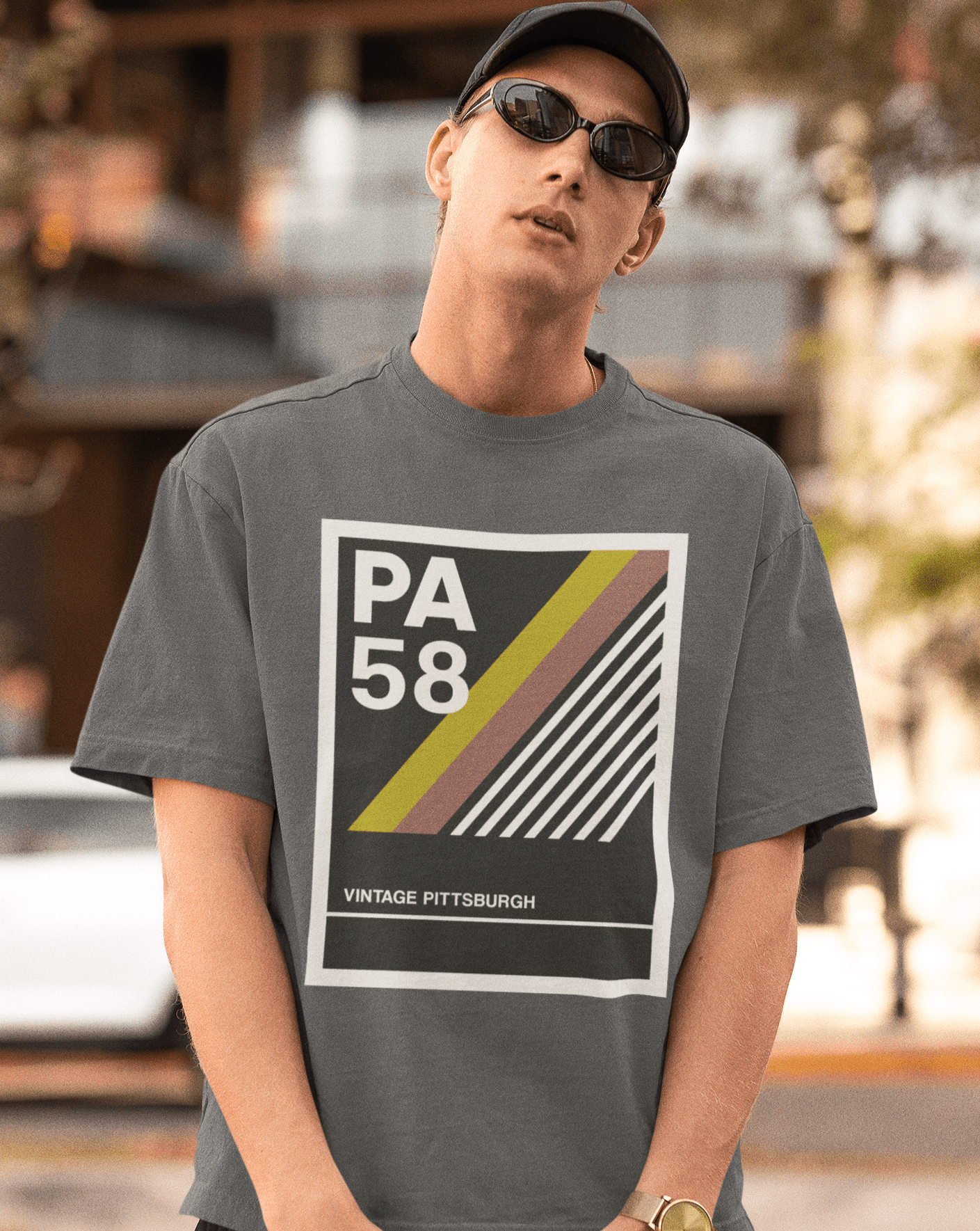 City Shirt Co Vintage Pittsburgh T-Shirt